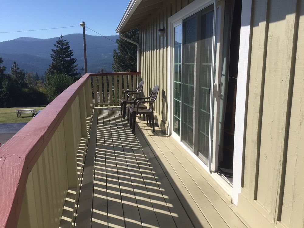 Swiss Holiday Lodge Mount Shasta Exterior photo